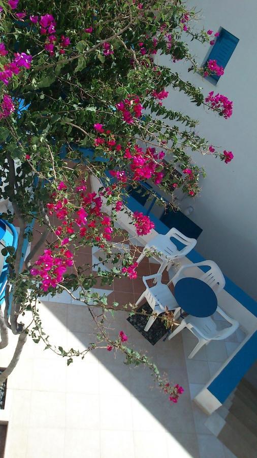 Semprou Rooms Períssa Extérieur photo