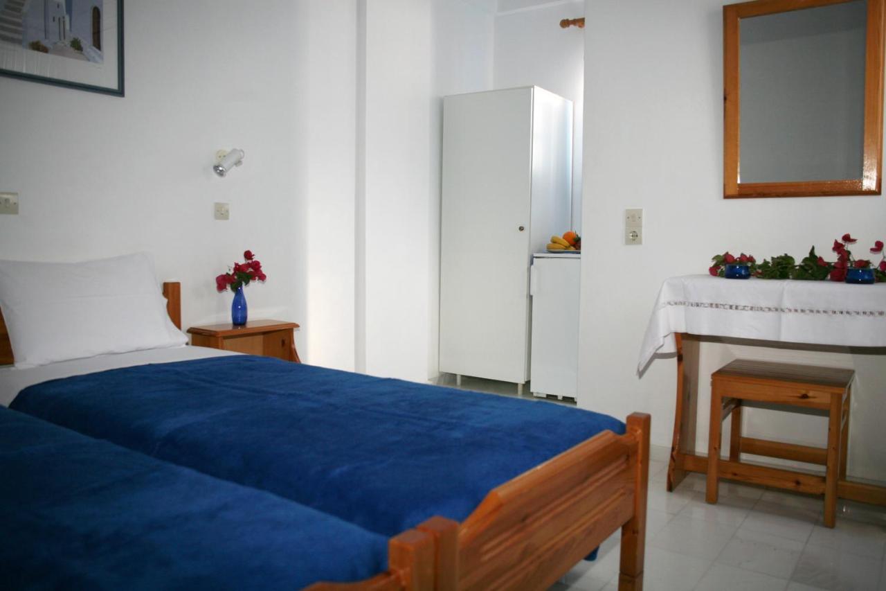 Semprou Rooms Períssa Extérieur photo